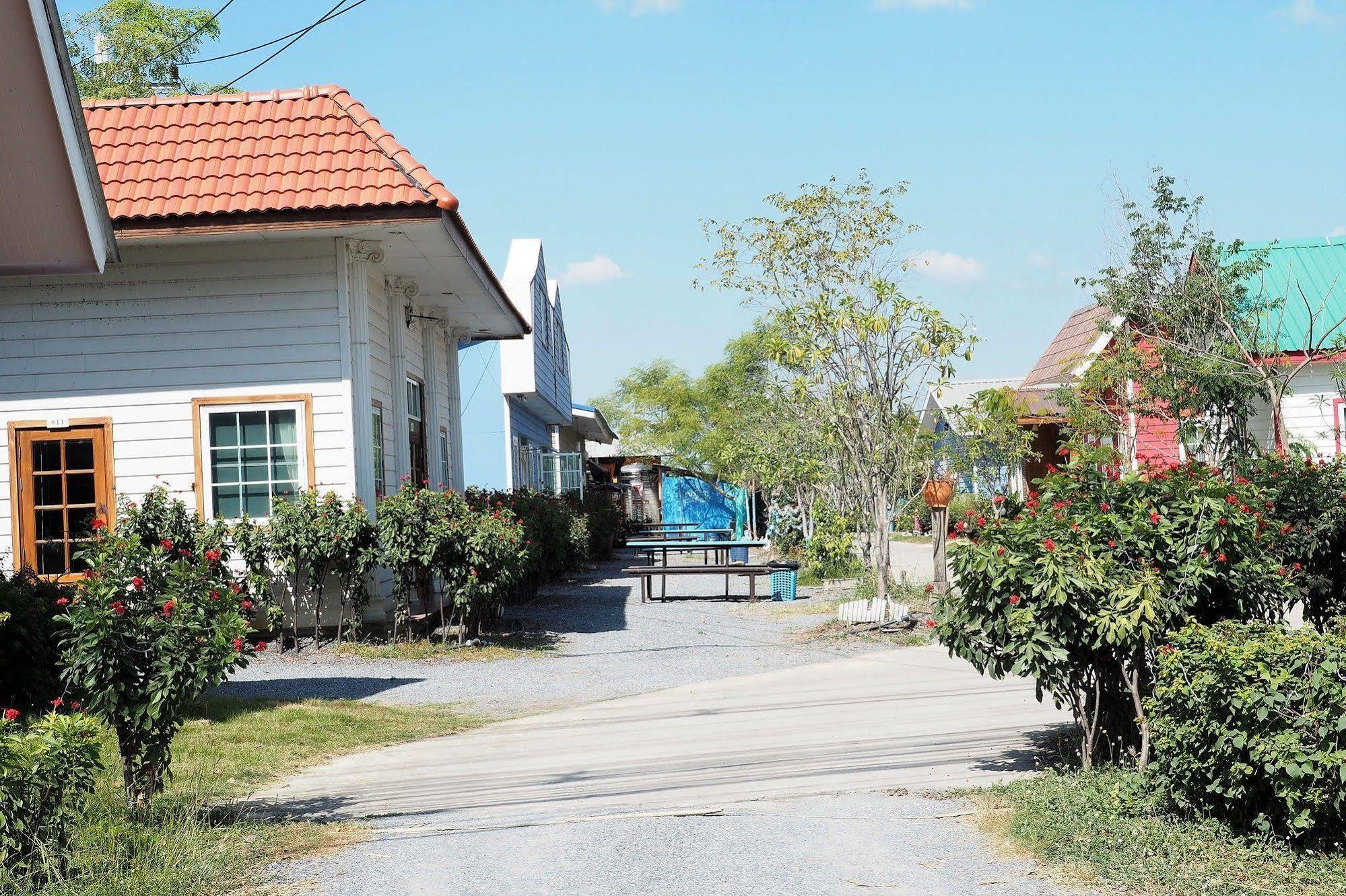 Tonrak Resort Ban Ongkharak Exterior photo